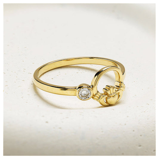 14K. Yellow Gold & Lab Diamond Bezel Claddagh Ring
